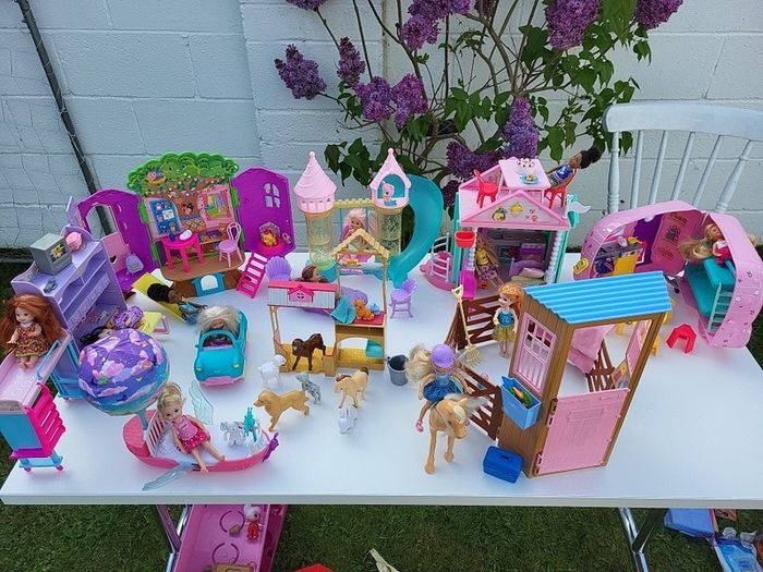 Barbie sets