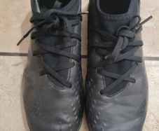 Football shoes