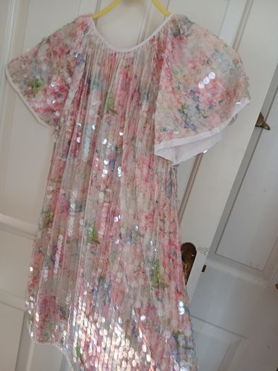Leigh Tucker beautiful sequin party dress