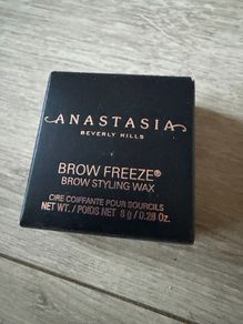 Anastasia Beverly Hills Brow Freeze
