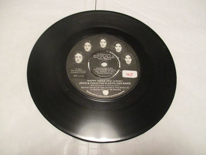 John And Yoko The Plastic Ono Band Happy Xmas War Is Over 1971 Uk Pressing Single
