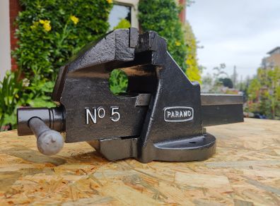 Paramo No. 5 Vice