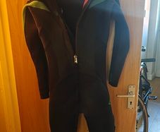 Billabong wetsuit