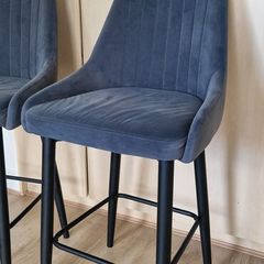 Set of 2 Bar stools (Diamond Furniture)