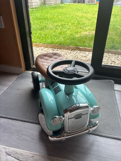 Kids Vintage Rode-On Car - Great Condition