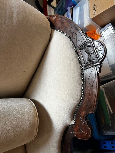 Victorian Chaise Longue (also has 2 matching chairs)