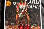 Manchester United Official Yearbook 2000