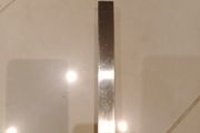 Kitchen cabinet and drawer handles