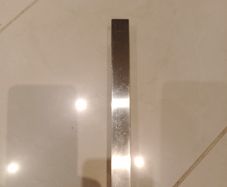 Kitchen cabinet and drawer handles
