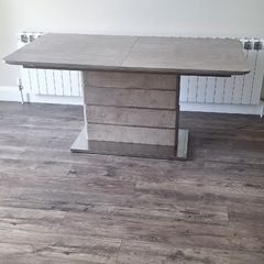 Dinning table