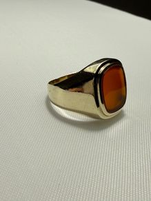 Vintage 8K Yellow Gold Signet Gents Ring Bezel set Carnelian