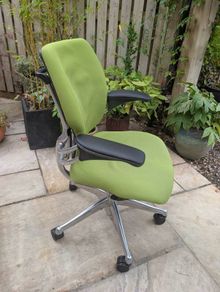 ergonomic office chair