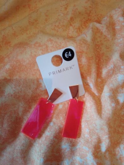earring