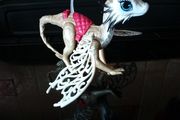 Braebryn, Apple White's Dragon from Ever After High.