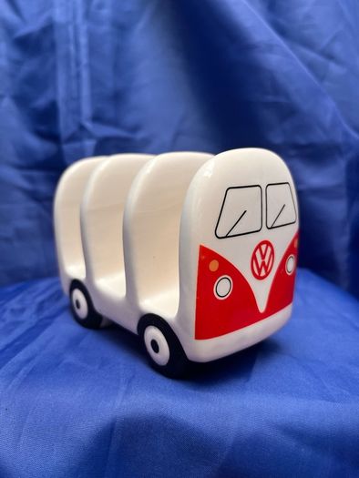 VW-style ceramic toast rack