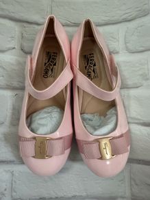 Ferrogamo girls flat size1