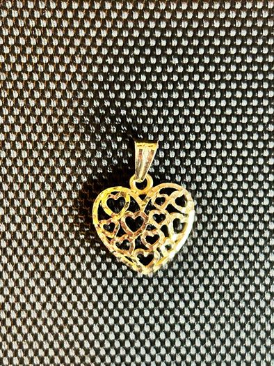 14ct Gold Heart Pendant stamped 1g