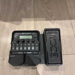G1X four zoom guitar pedal