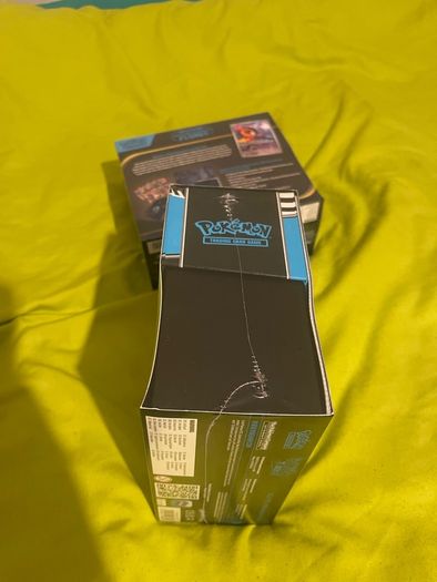Pokemon ETB