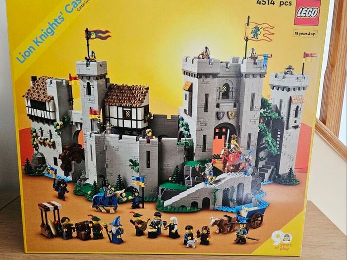 lego medieval/castle 10305 Lion Knights' Castle