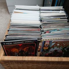 300+ marvel comics
