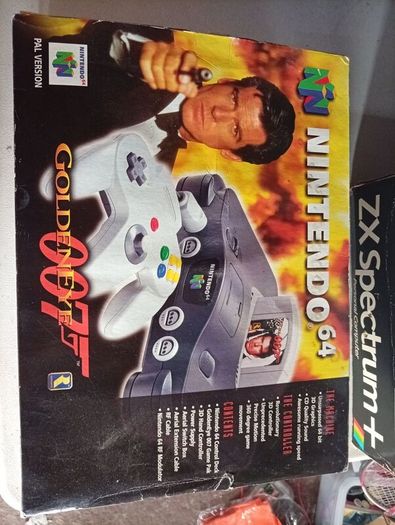 Nintendo 64 boxed with games