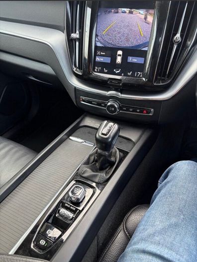 Volvo Xc60 2.0 D4 Awd Momentum Reduced To Sell