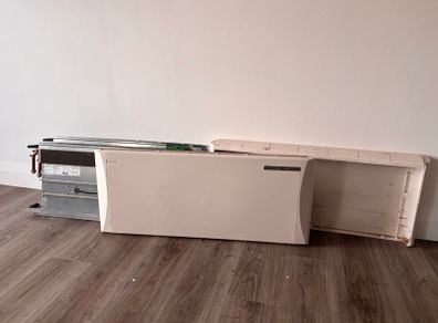 Solo 6 White Column Radiator, (W)985mm x (H)410mm