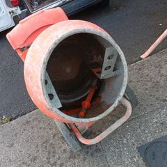 Bell petrol mixer