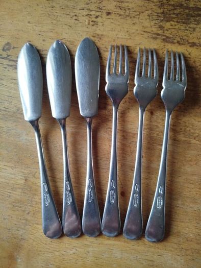 FW Woolworth Firth Staybrite Knifes And Forks