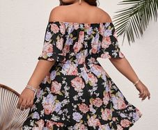 BN Ladies Mini Dress With Flowers Size 12-14