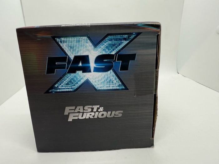 Jada 1:24 Fast & Furious 2021 Dodge Charger SRT Hellcat car model diecast die cast