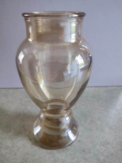 Lovely Glass Femmee Vase