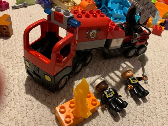 Lego Duplo Fire Truck 4977 Fire Engine