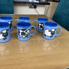 cups