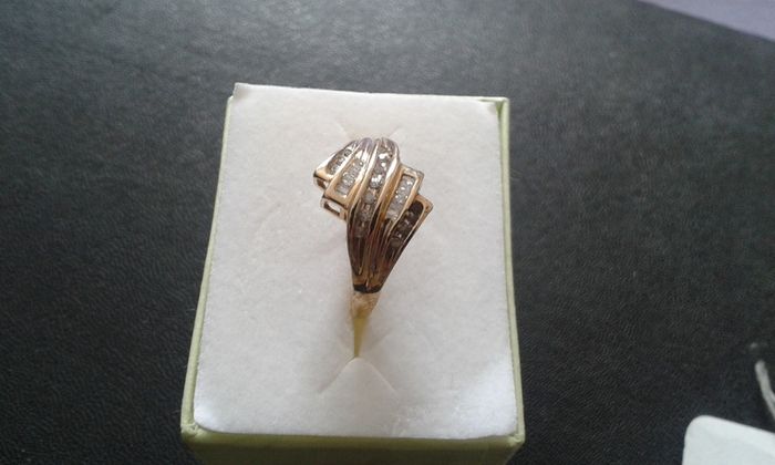 WOW. Diamond Gold Engagement Ring.