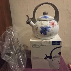 Brand New Villeroy & Boch Old Luxembourg Tea Kettle