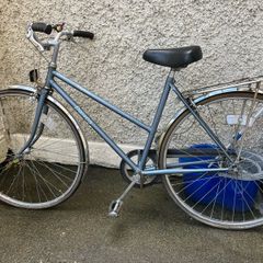 Lady's vintage dawes 1970s bike