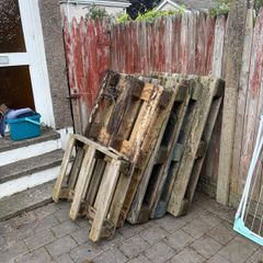 Pallets for firewood