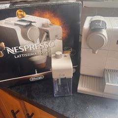 Nespresso Lattisima Touch - DeLonghi