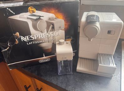 Nespresso Lattisima Touch - DeLonghi