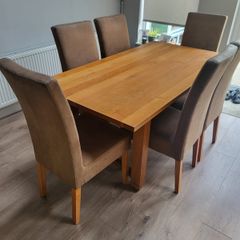 Solid Oak Dining Table & 6 Chairs