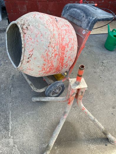 cement mixer