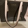 Michael Kors bag Image 2