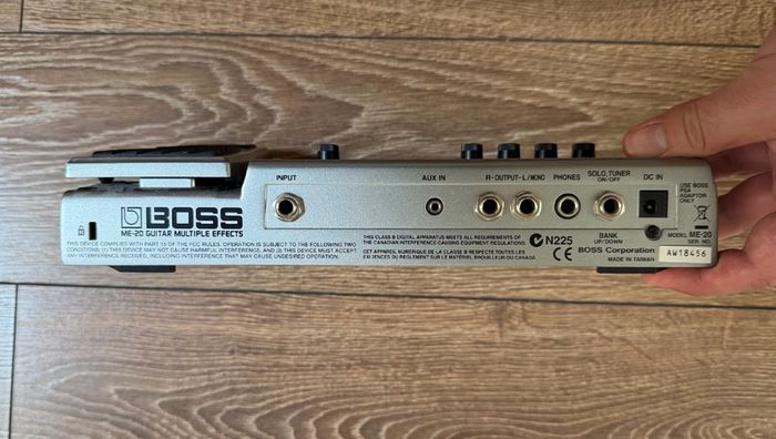 Guitar Multiple Effects: Boss Me-20