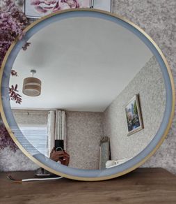 led bathroom mirror