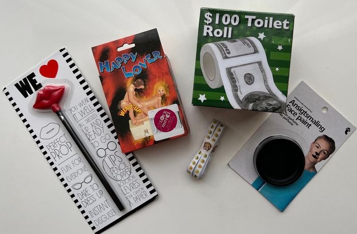 Bundle of Small Presents