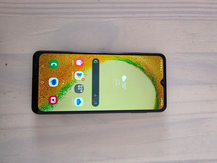 Samsung A04s
