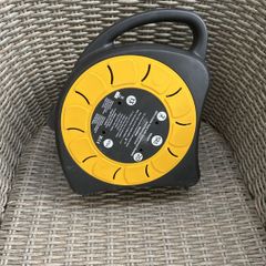 SLx Outdoor Extension Lead Waterproof, 20m, 2 Socket Reel, Heavy Duty Cable, Thermal Cut Out, IP54 Rated, Double Plug