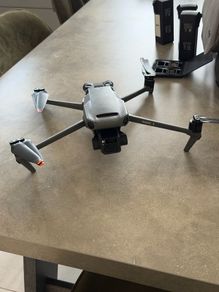 DJI Mavic 3